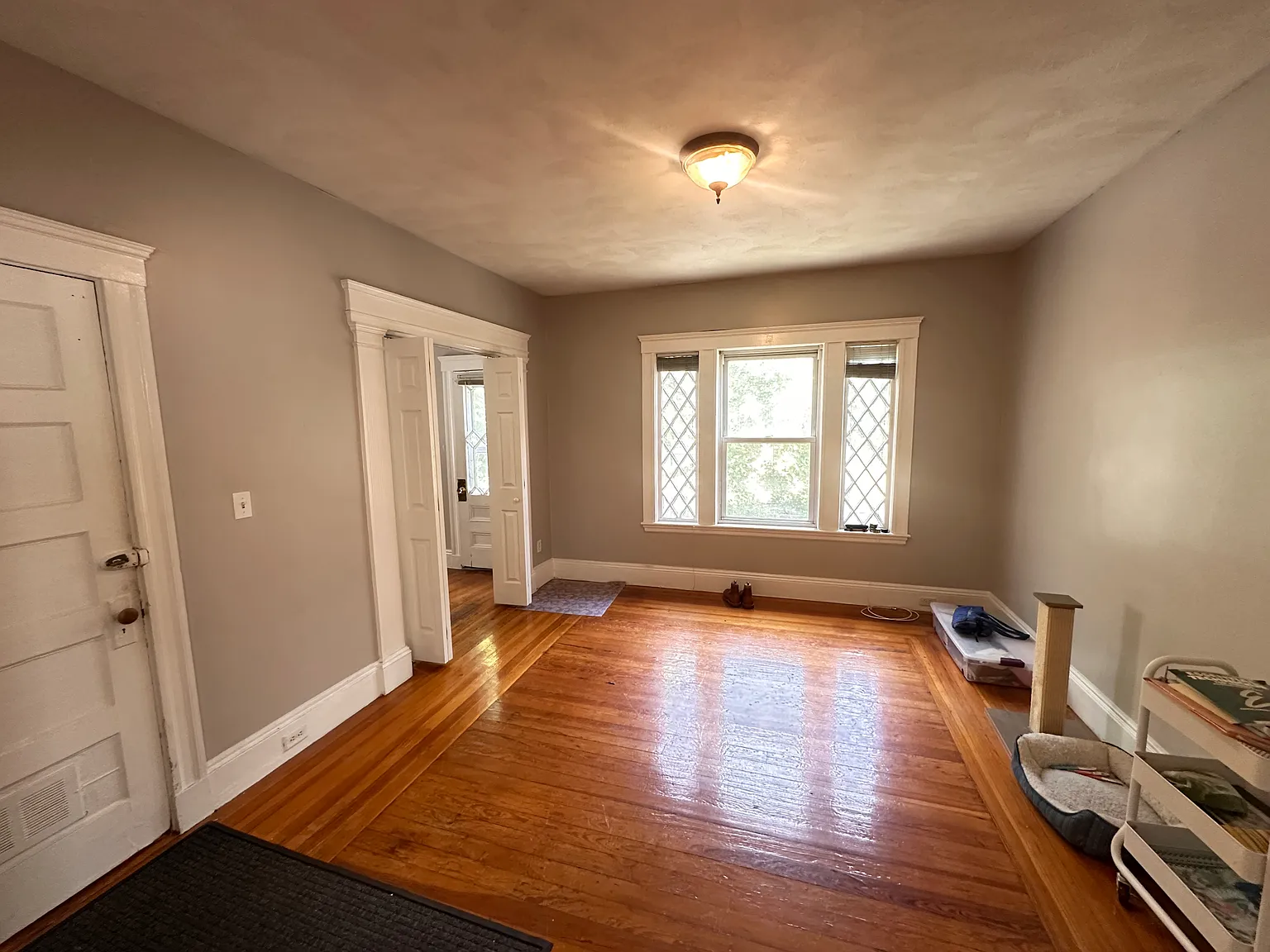 2 bed, 1.0 bath, 1050 sqft, $3,350 — Photo 4