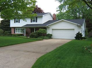 6845 Hickory Point Dr W, Portage, MI 49024