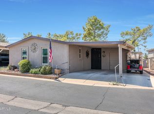 6226 S Cypress Point Dr, Chandler, AZ 85249
