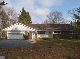 29 Grandview Rd, Wernersville, PA 19565