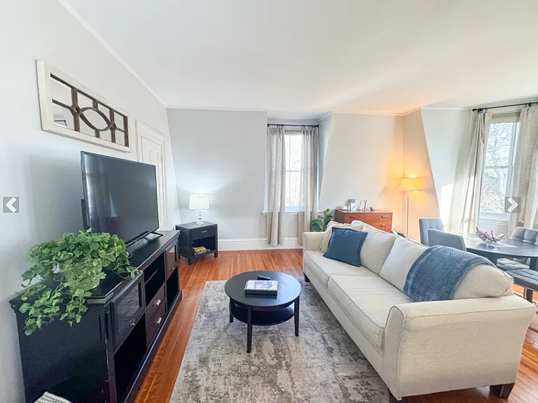 39 Cypress St #2 — Photo 4