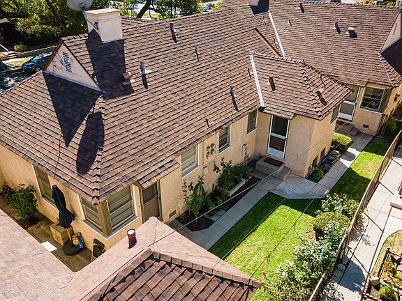 3rd image of 1029 W Glenoaks Blvd