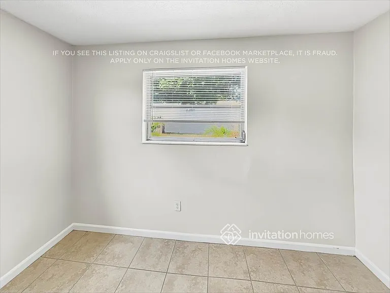 2630 NW 83rd Ave — Photo 15