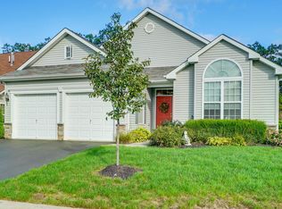 196 Enclave Blvd, Lakewood, NJ 08701