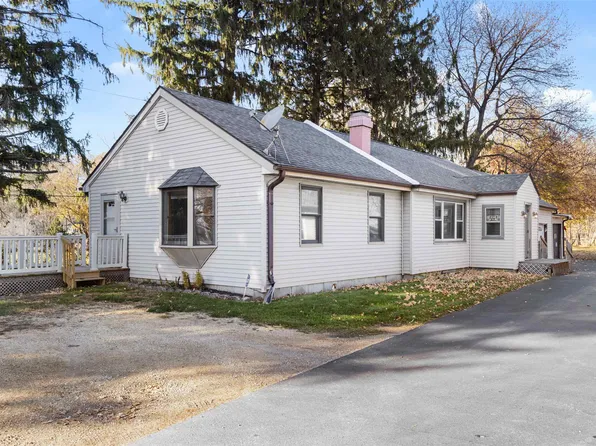 6560 Charles St, Rockford, IL 61108