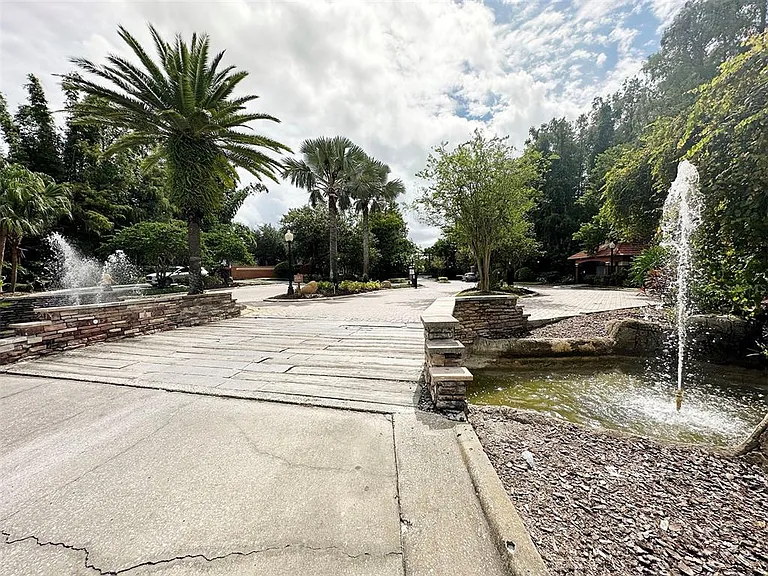 5124 Conroy Rd #12 — Photo 3