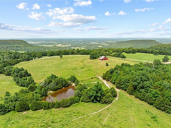 4th image of 2715 County Road 905