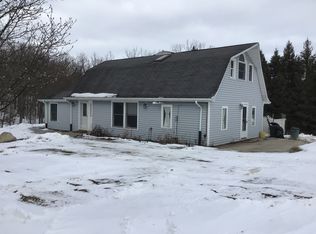 12344 Hoisington Rd, Gaines, MI 48436