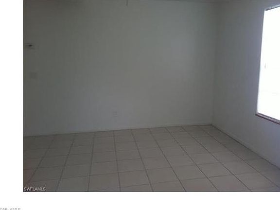 5th image of 2433 Lola Ave