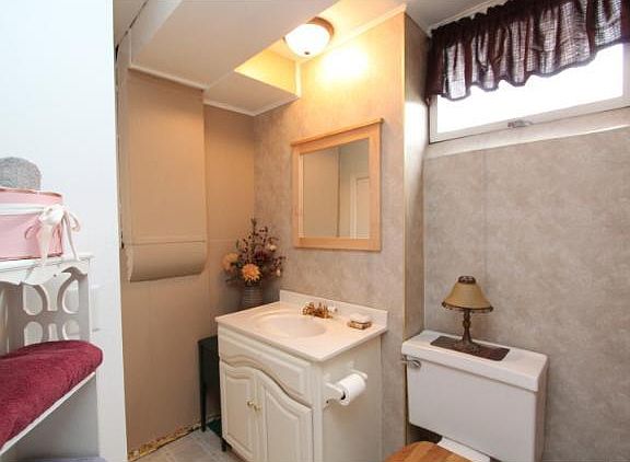 5th image of 2306 Elm Dr