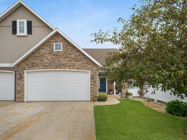 103 Lexington Pointe Dr, Niles, MI 49120