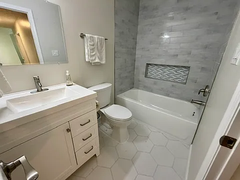 Hall Bathroom