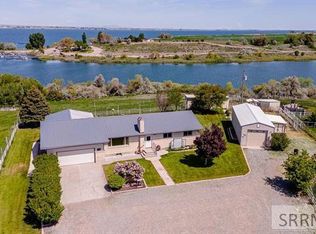 2587 Sparks Ln, American Falls, ID 83211