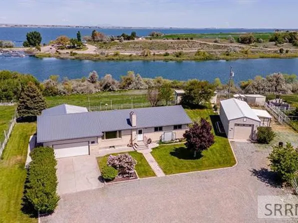 2587 Sparks Ln, American Falls, ID 83211