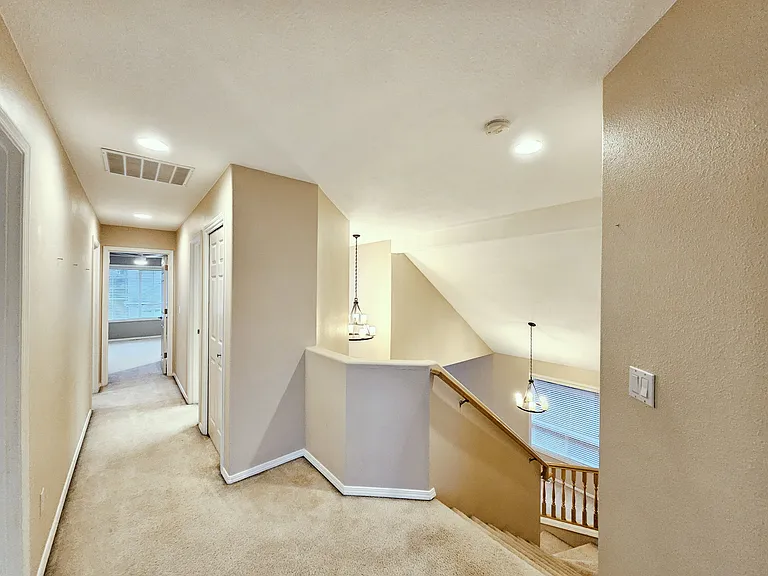 8925 SW Iowa Dr — Photo 17