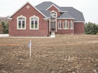 72683 Solanus Dr, Romeo, MI 48065