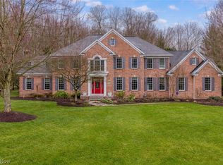 7442 Worlington Dr, Solon, OH