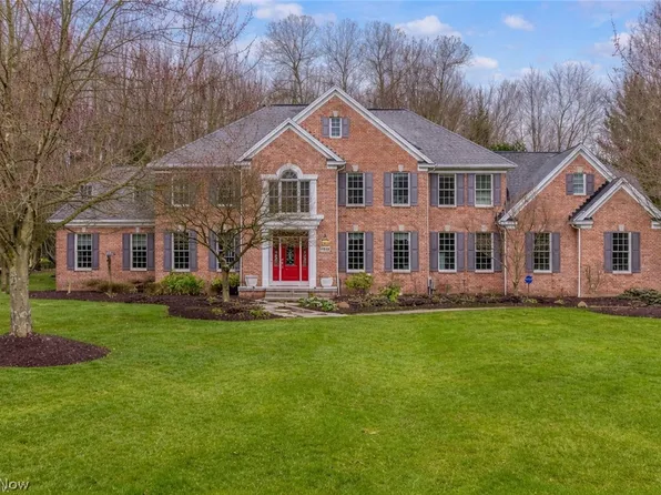 7442 Worlington Dr, Solon, OH 44139