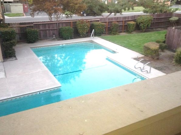 479 Cherry Ln APT A, Manteca, CA 95337