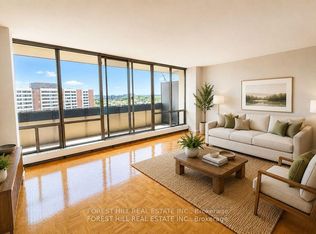 40 Fountainhead Rd #1710, Toronto, ON M3J 2V1
