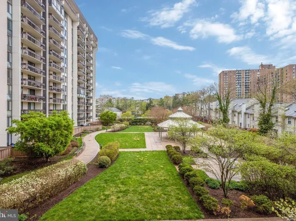 5300 Holmes Run Pkwy APT 405, Alexandria, VA 22304