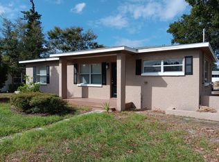 625 40th Ave NE, Saint Petersburg, FL 33703