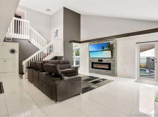 12343 NW 7th St, Miami, FL 33182