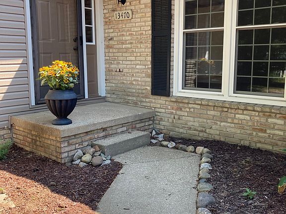 2nd image of 13470 Sugarbush Ave NW