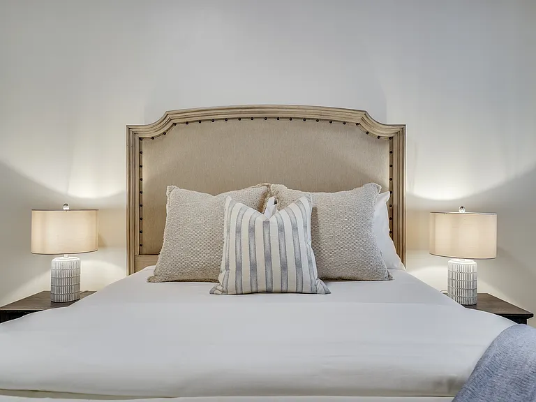 325 W Avenida Palizada — Photo 15