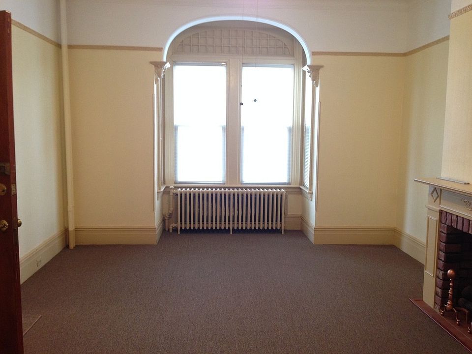1st image of 3245 47th St #1