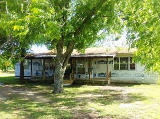 543 Us Highway 175 E, Eustace, TX 75124