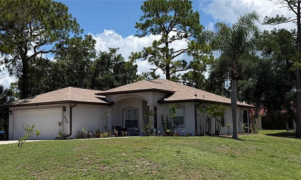 1st image of 2204 Sparkle Ln