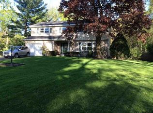 4364 Buckingham Dr, Schenectady, NY 12304