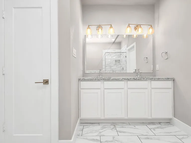 3538 Noah St — Photo 24