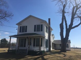 24911 103rd St, Salem, WI 53168
