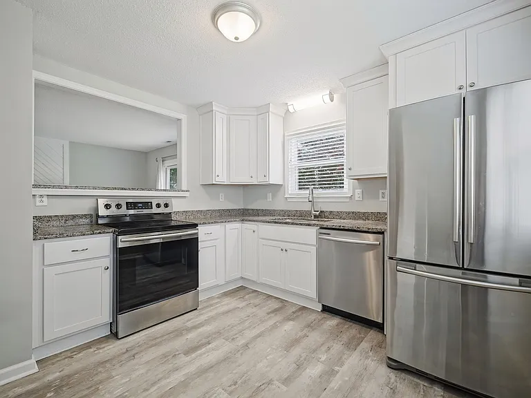 5408 Lord Dunmore Ct — Photo 11