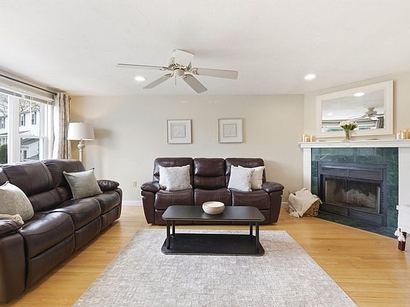 3rd image of 149 Bolivar St APT B2