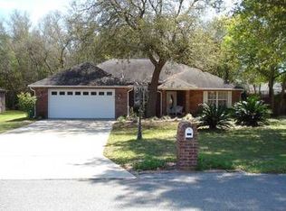 4616 Scarlet Dr E, Crestview, FL 32539