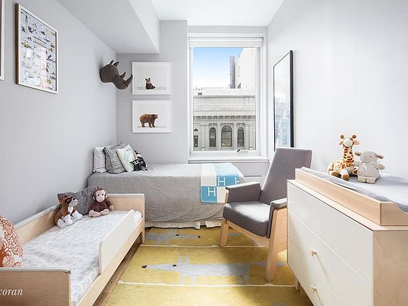 5th image of 121 W 19th St APT 7B