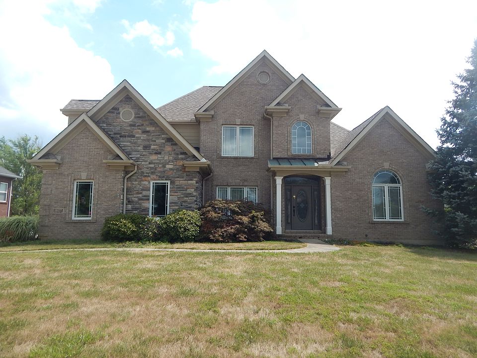 1st image of 1627 Creekview Dr