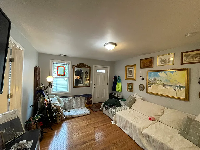 1516 W 18th Pl #2R — Photo 4