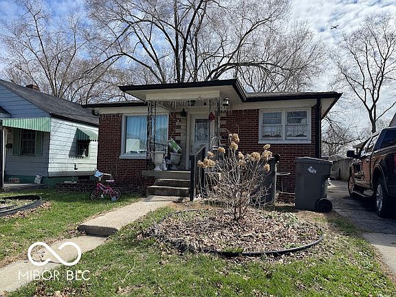 2nd image of 1705 Winfield Ave