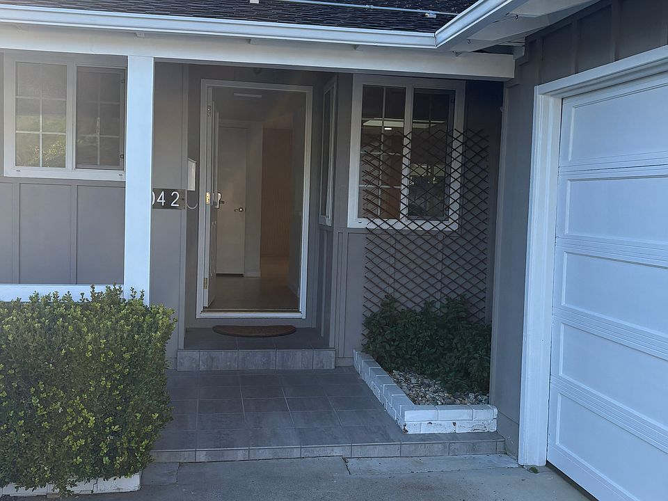 1st image of 1042 Waterbird Way