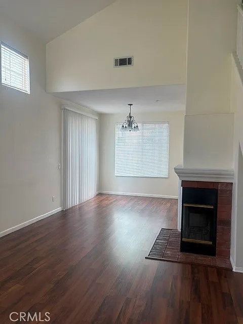 3 bed, 1509 sqft, $3,800 — Photo 2