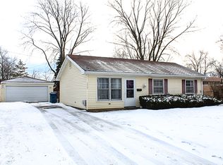 2203 Burr Oak St, Hanover Park, IL 60133