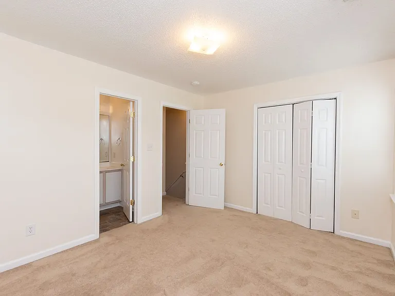 1405 Timberlake Trl — Photo 16