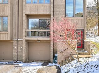 46 Maple Ct, Pittsburgh, PA 15237