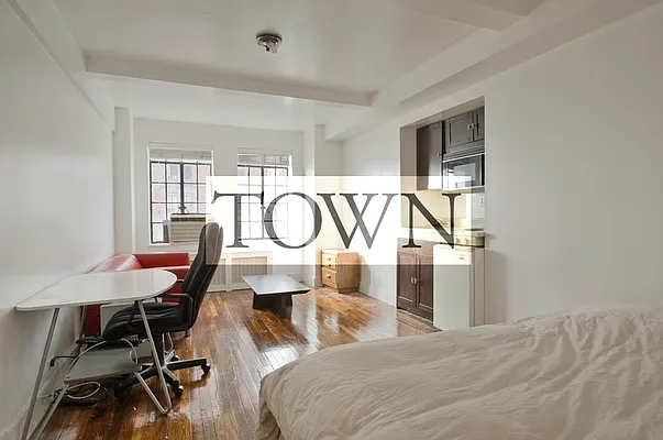 Rented by Town Residential | media 45