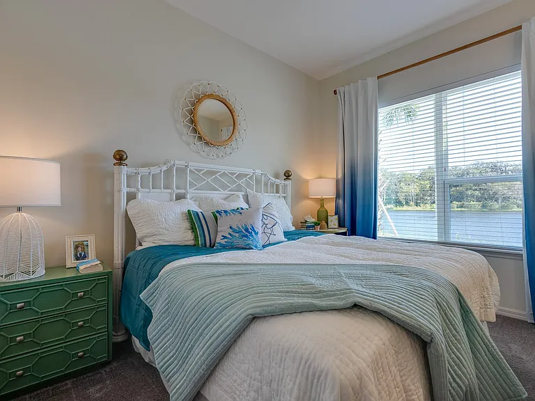 The Reef Apartments — Photo 23