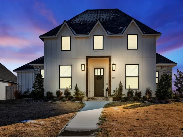 500 Destrehan Ln, Stonewall, LA 71078
